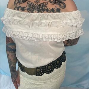 Vintage white off shoulder peasant top